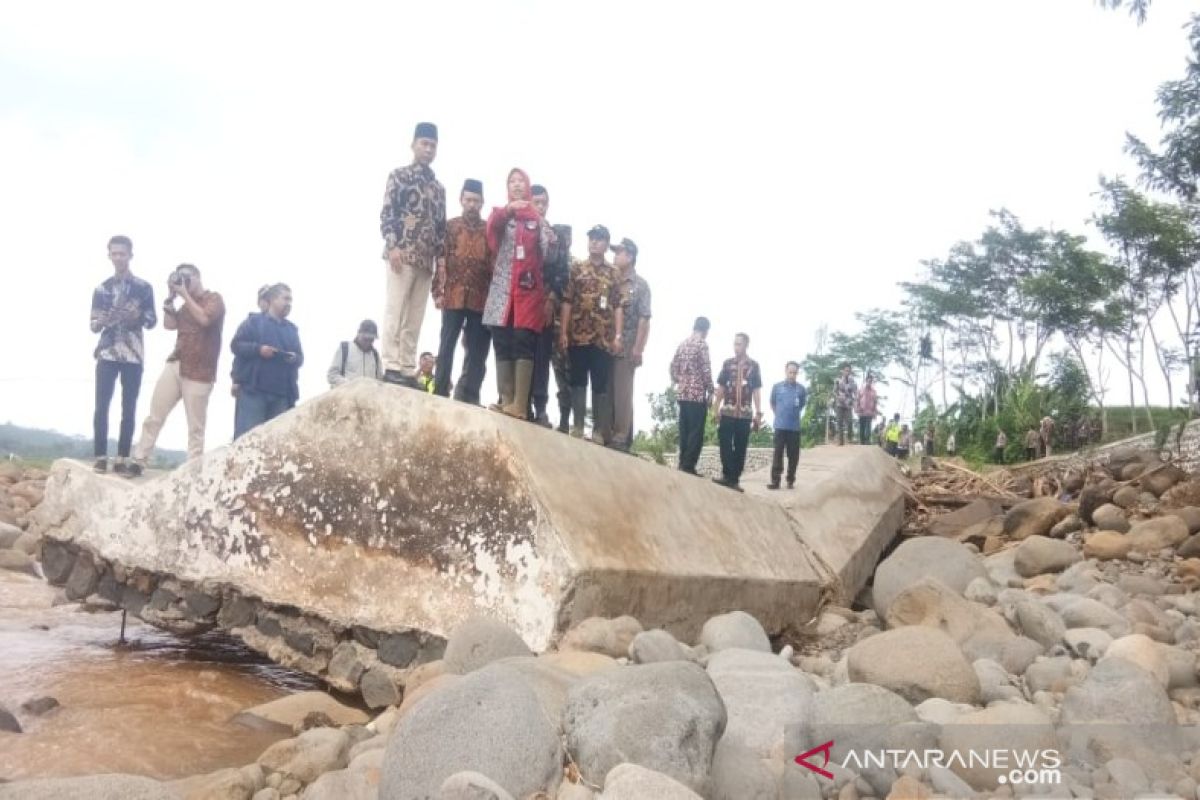 146 hektare sawah di Batang terancam puso