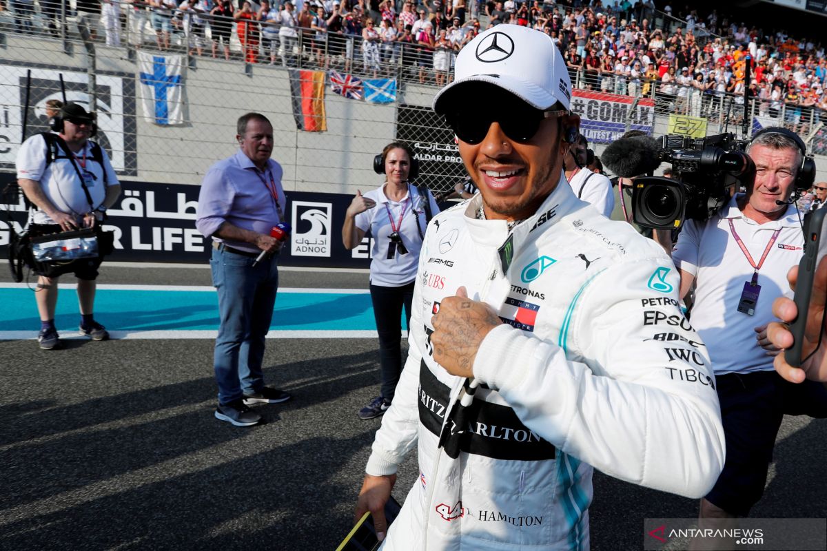Lewis Hamilton belum bahas perpanjangan kontrak dengan Mercedes