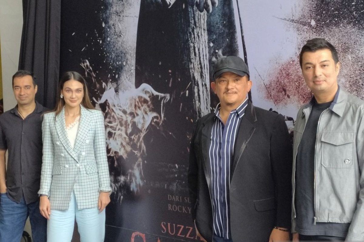 Luna Maya kembali berperan di film "Suzzanna: Santet Ilmu Pelebur Nyawa"