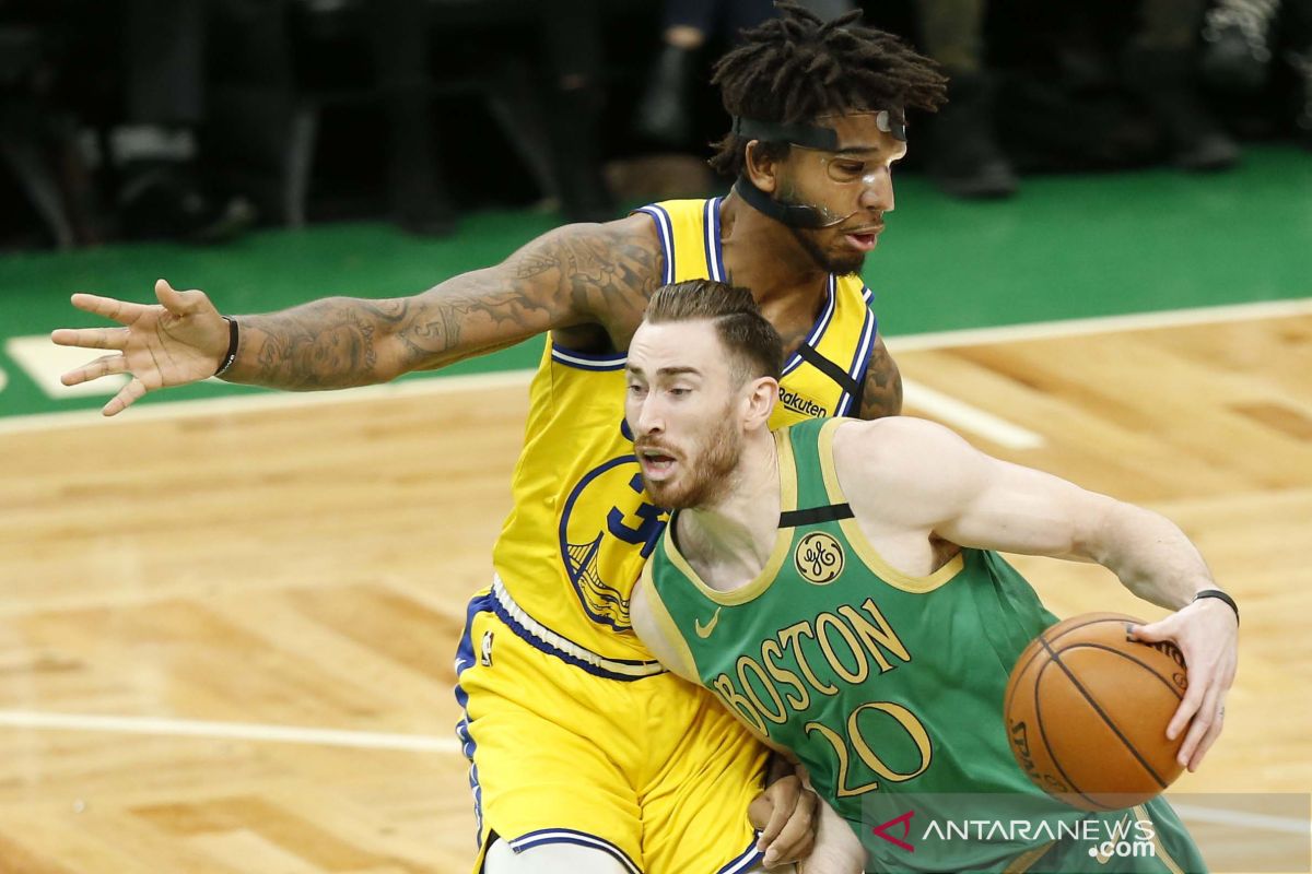 Tim Celtics mengalahkan Warriors di Boston