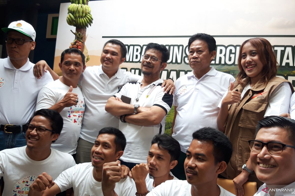 Minister invites millennials to become farmers, agripreneurs