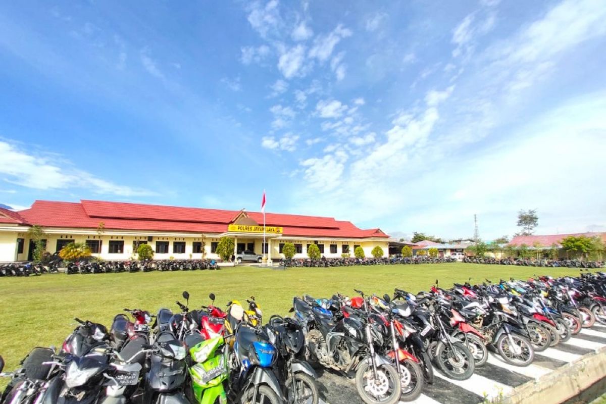 Polres Jayawijaya tahan ratusan motor tanpa dokumen