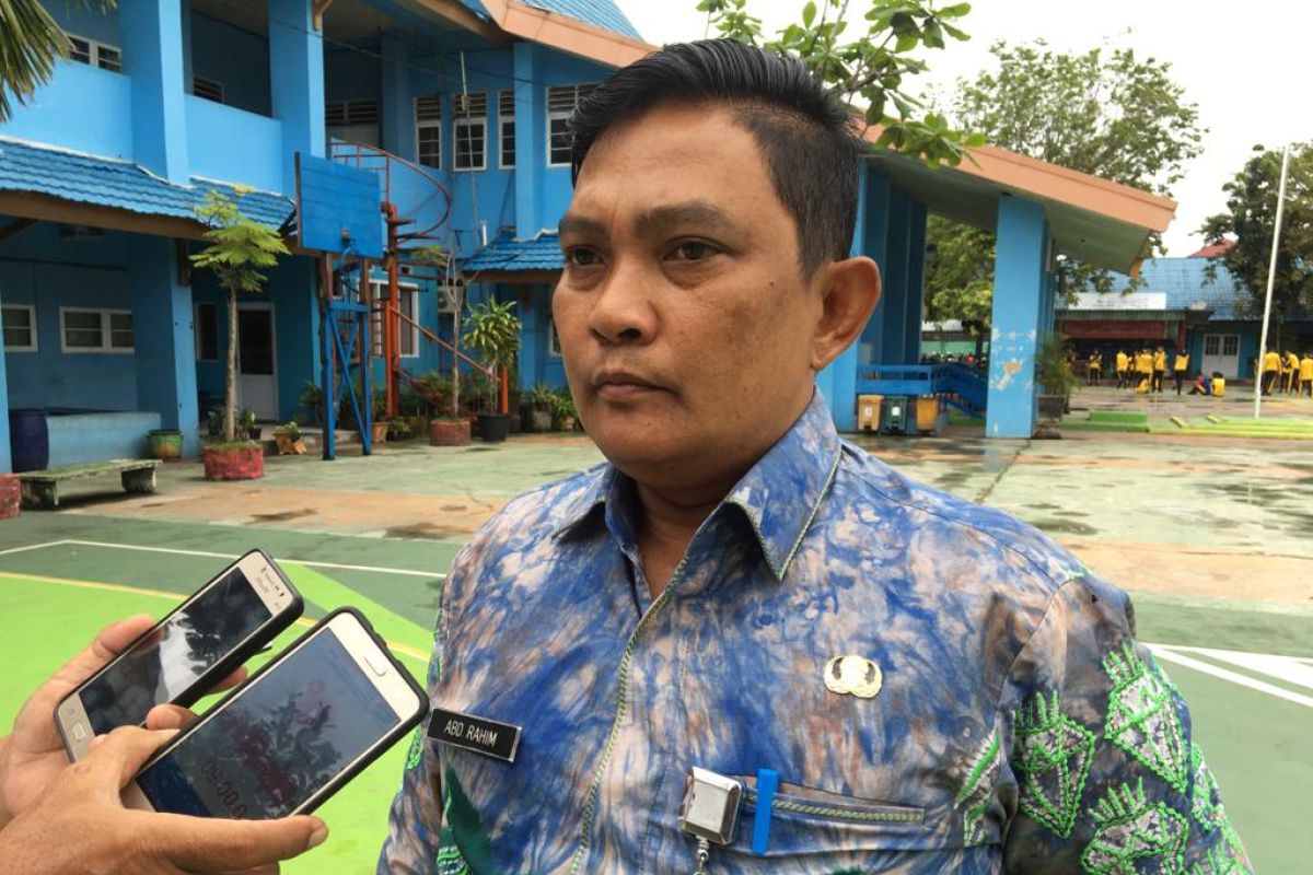 Disdikbud Kalsel : Gaji pokok guru honor negeri Rp2 juta