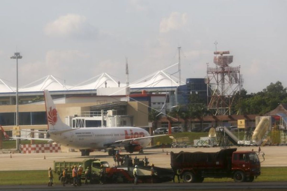Penumpang Bandara SMB II Palembang diperkirakan  naik 7,0 persen