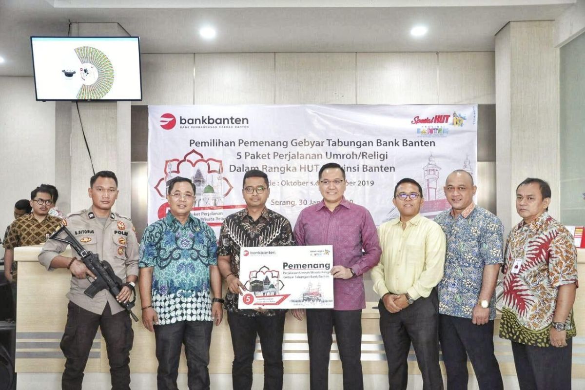 Gebyar Tabungan Bank Banten Berhadiah Perjalanan Religi