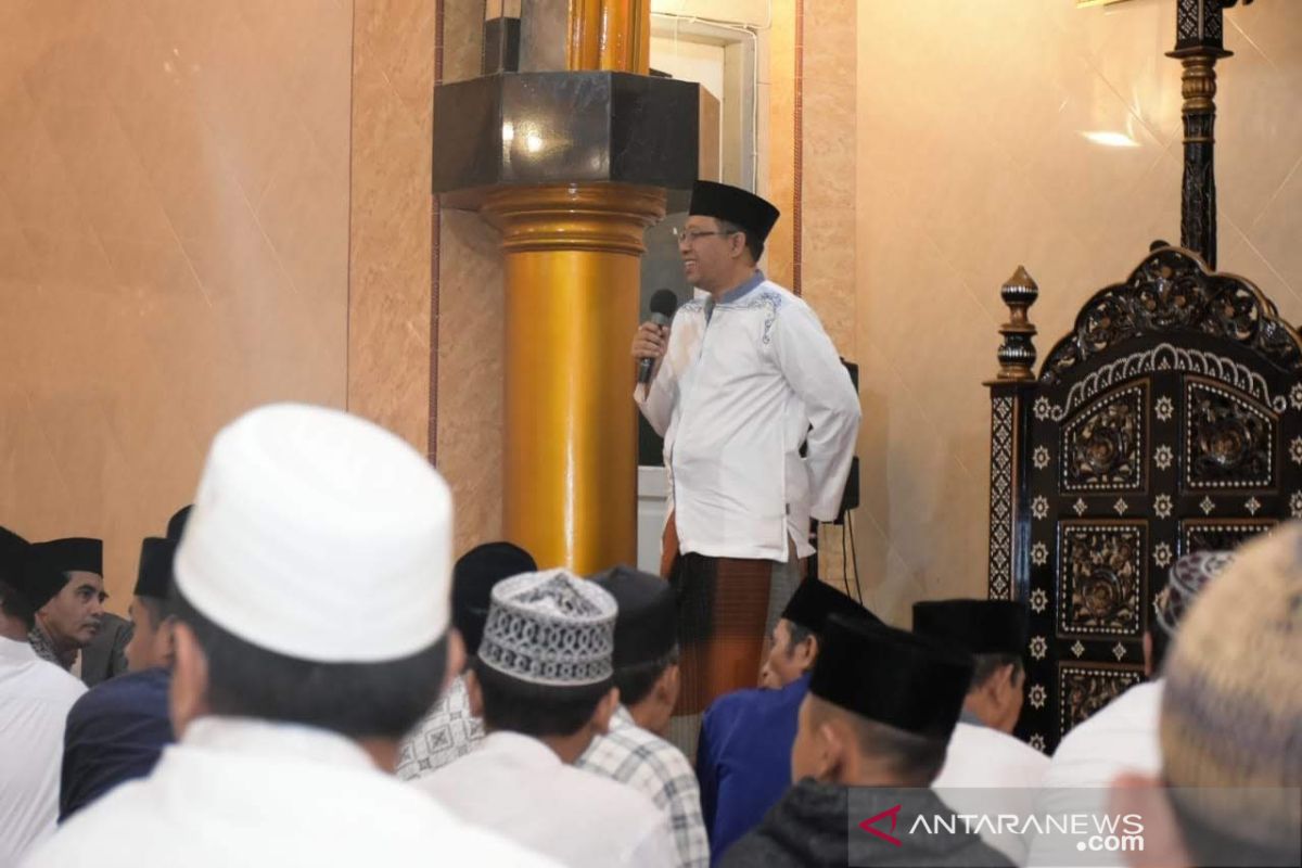 Gubernur NTB menggalakkan Shalat dan Safari Subuh bersama warga