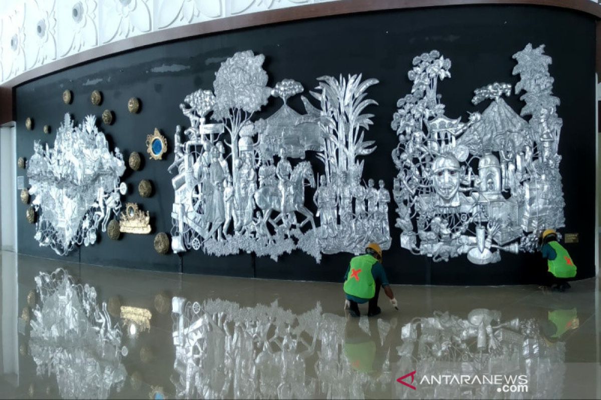 Cultural artworks increase aesthetic appeal of Yogyakarta Airport