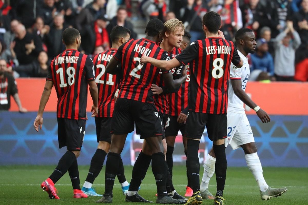 Lyon terjungkal kala melawat di markas Nice 2-1