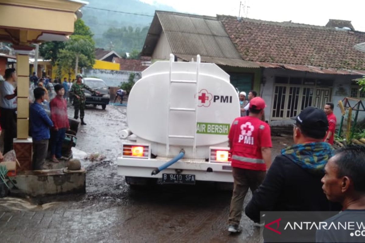 PMI salurkan bantuan ke lokasi banjir Bondowoso Jatim