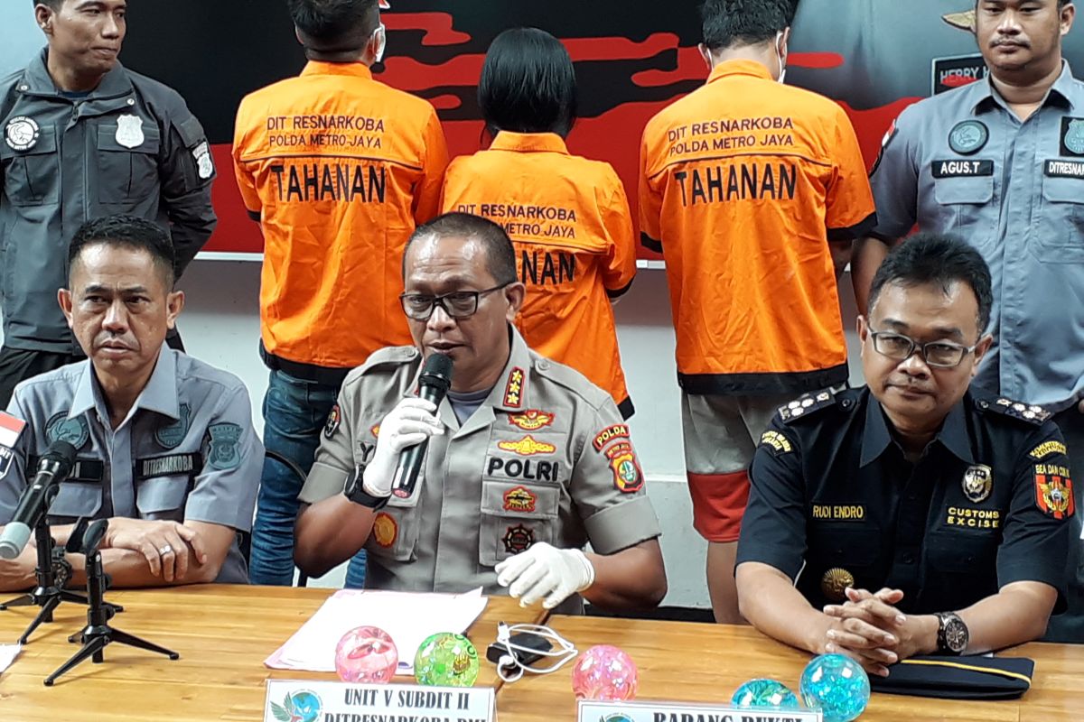 Sabu cair dalam mainan dikendalikan narapidana Cipinang