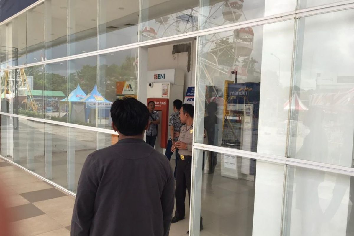 Kapolres OKU imbau masyarakat waspada penjahat  ganjal ATM