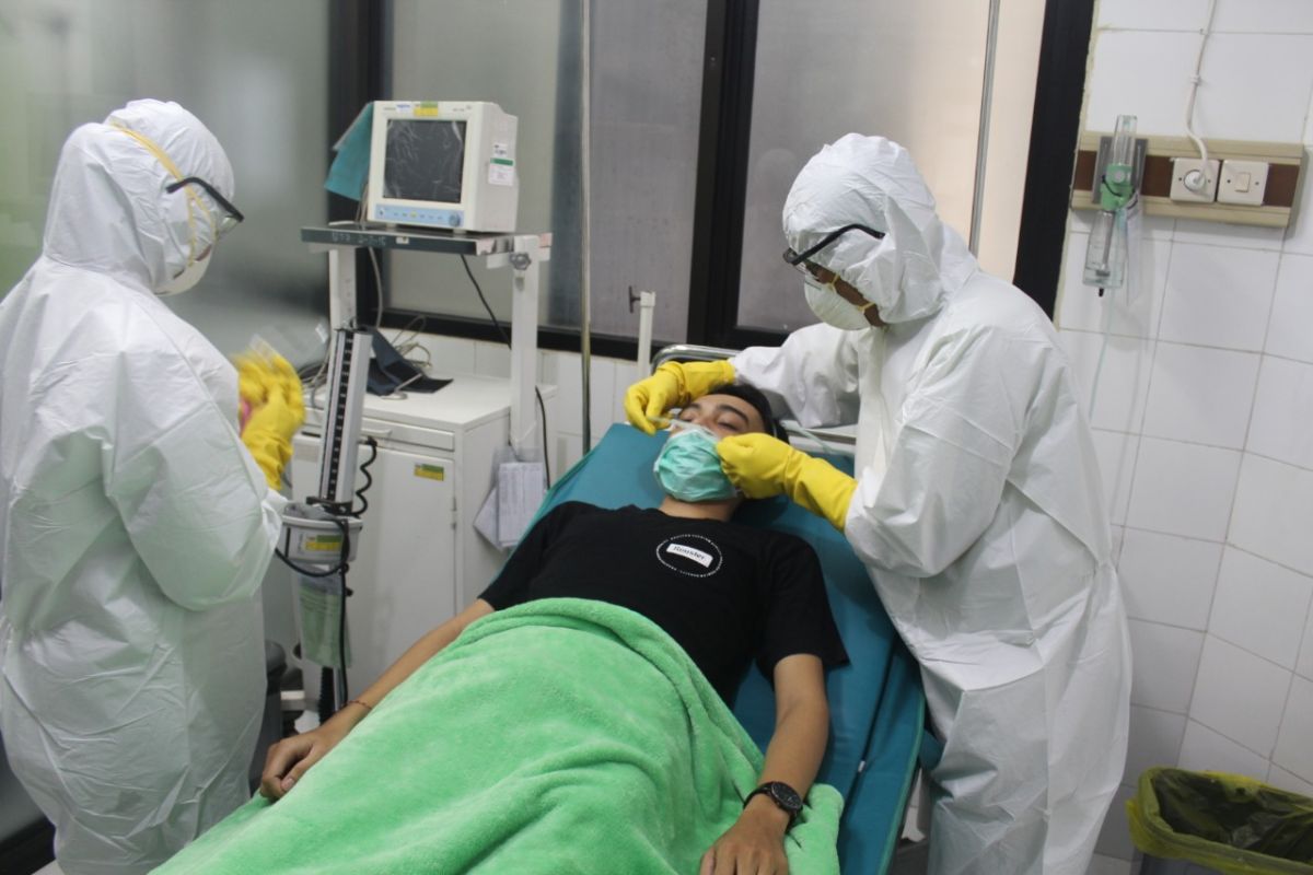 RS Udayana kerahkan 100 tenaga medis saat simulasi penanganan corona