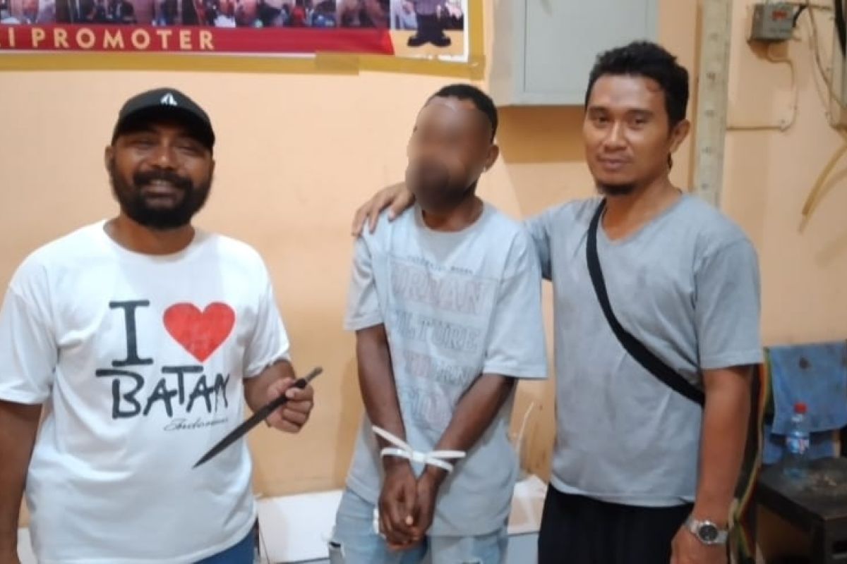 Seorang kaka di Yokari tikam adiknya dengan sangkur