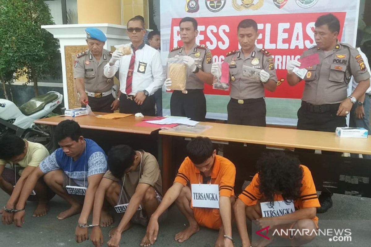 Polres Ogan Komering Ulu tangkap lima pengedar narkoba