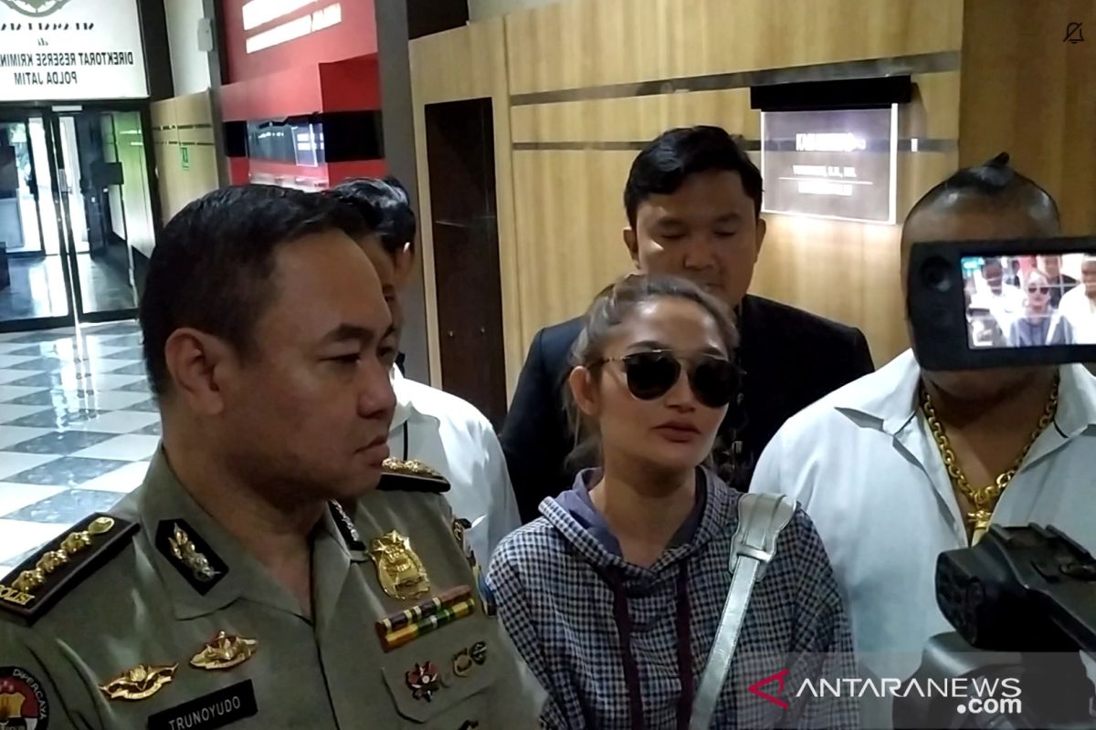 Terkait MeMiles, Siti Badriah tegaskan hanya sebagai pengisi acara (Video)