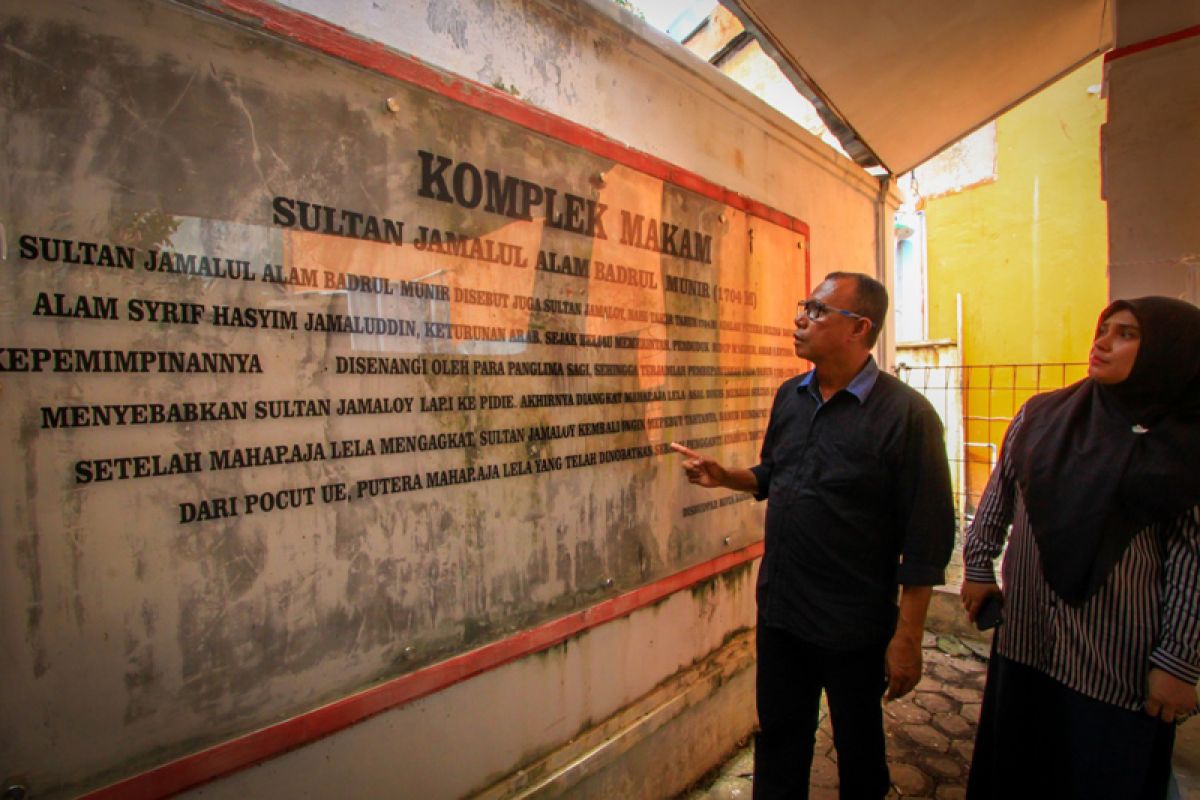 Wali Kota Banda Aceh diminta perhatikan makam Sultan Aceh