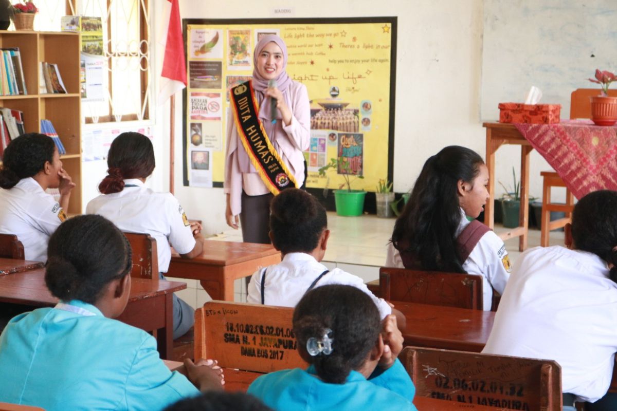 Polda Papua sosialisasi literasi digital di SMA 1 Abepura Jayapura