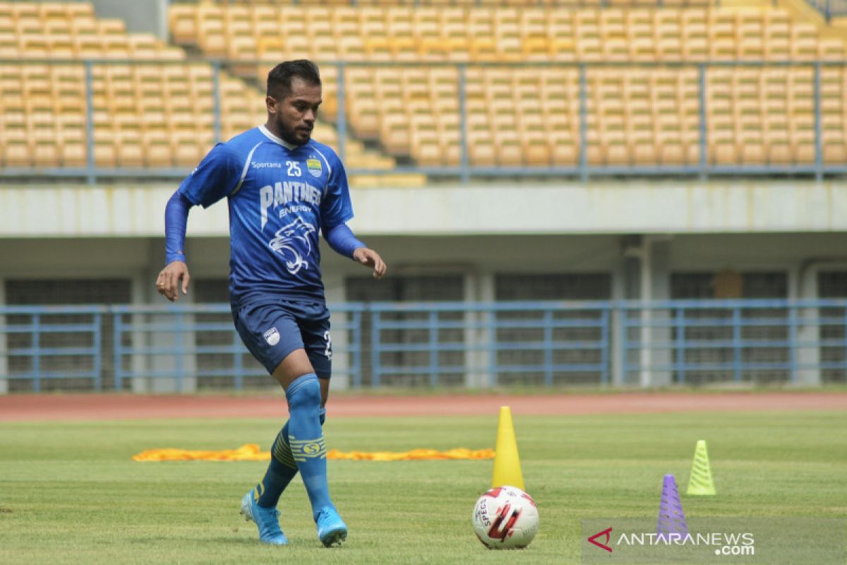 Pelatih Persib jelaskan alasan merekrut Zulham Zamrun