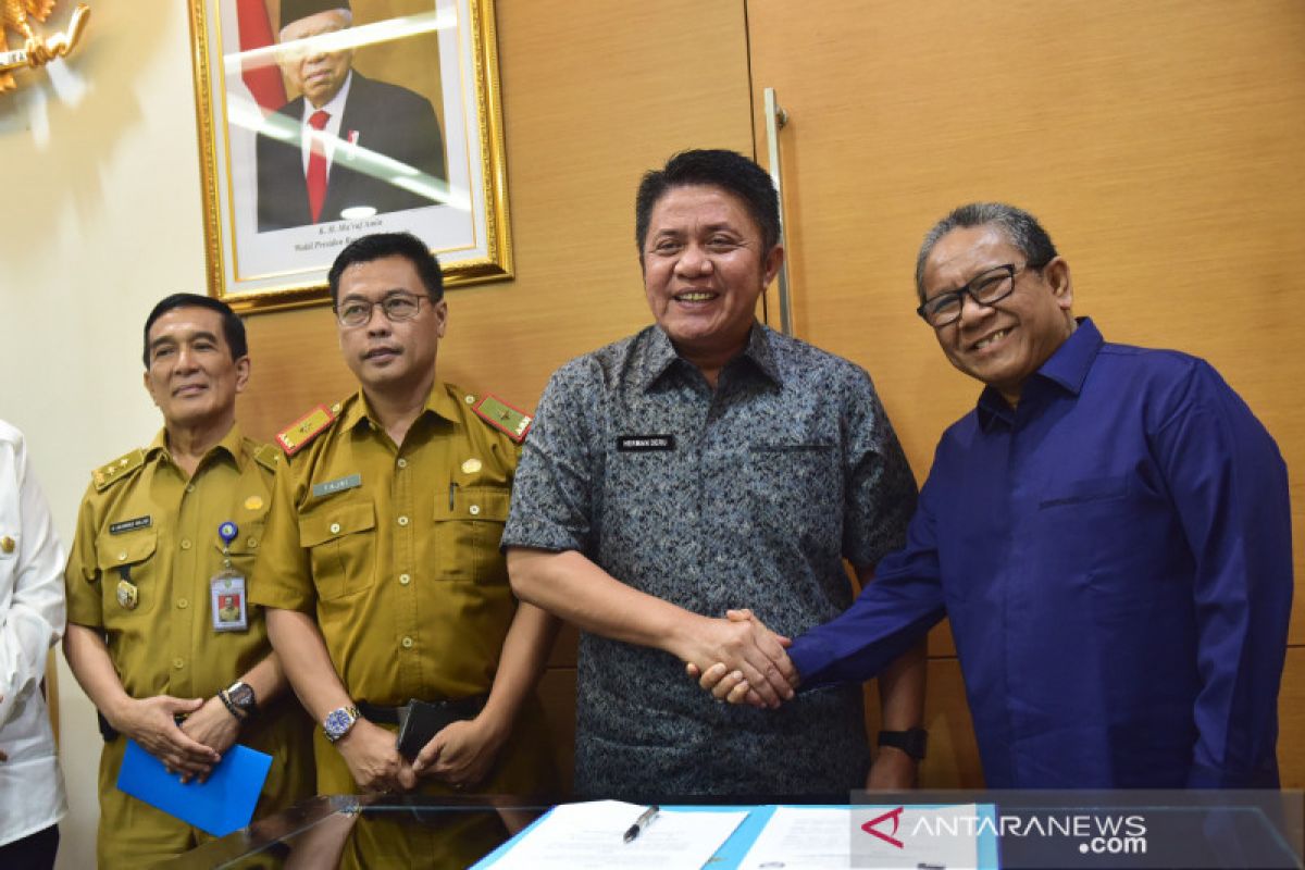 Gubernur  minta Persaudaraan Muslim sukseskan PTQ RRI