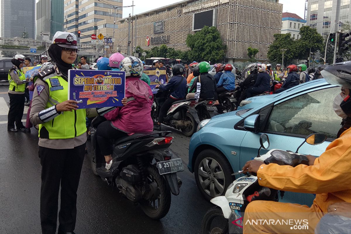 318 pengendara motor terkena tilang kamera ETLE