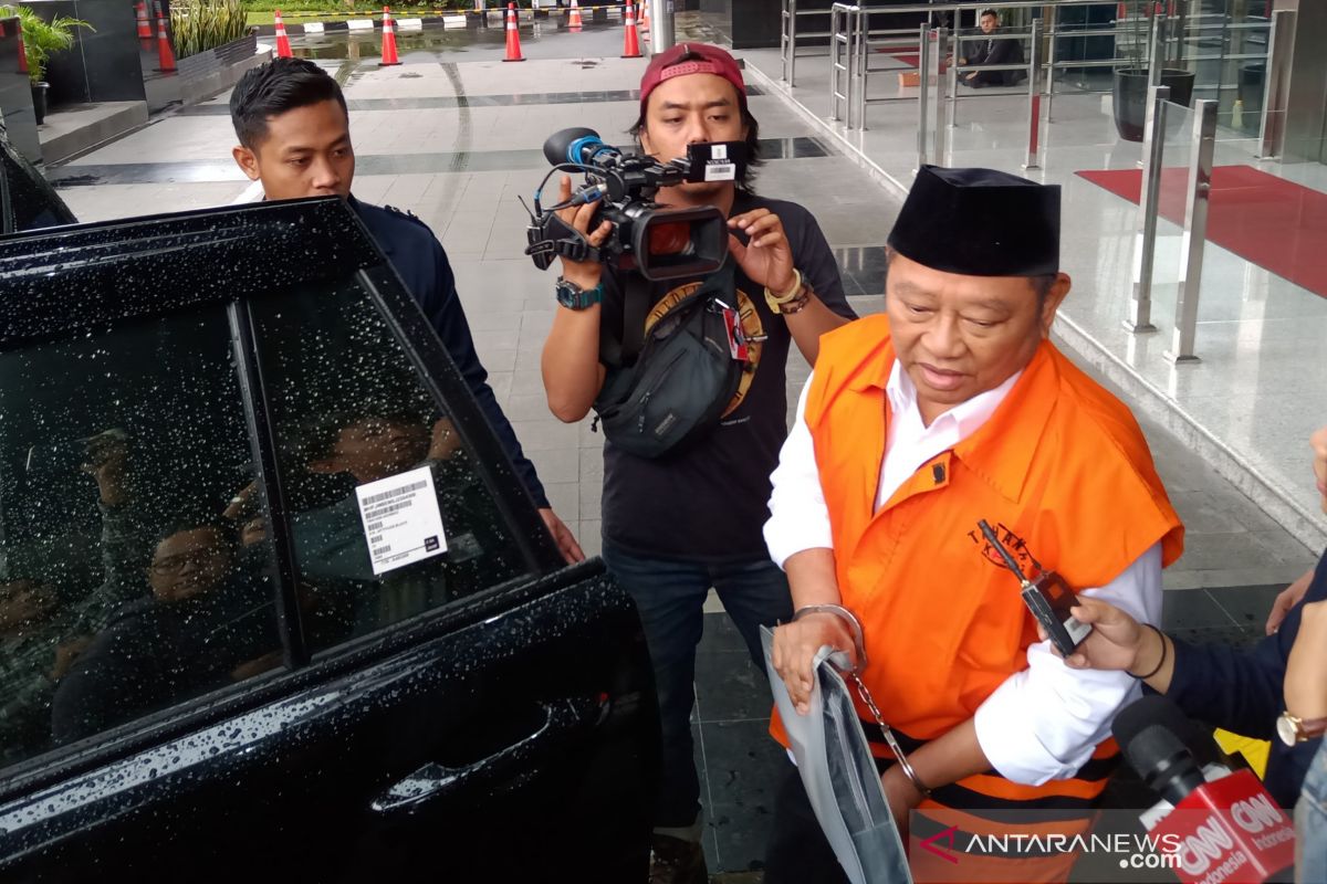 Bupati Sidoarjo Saiful Ilah jalani proses rekam suara di KPK