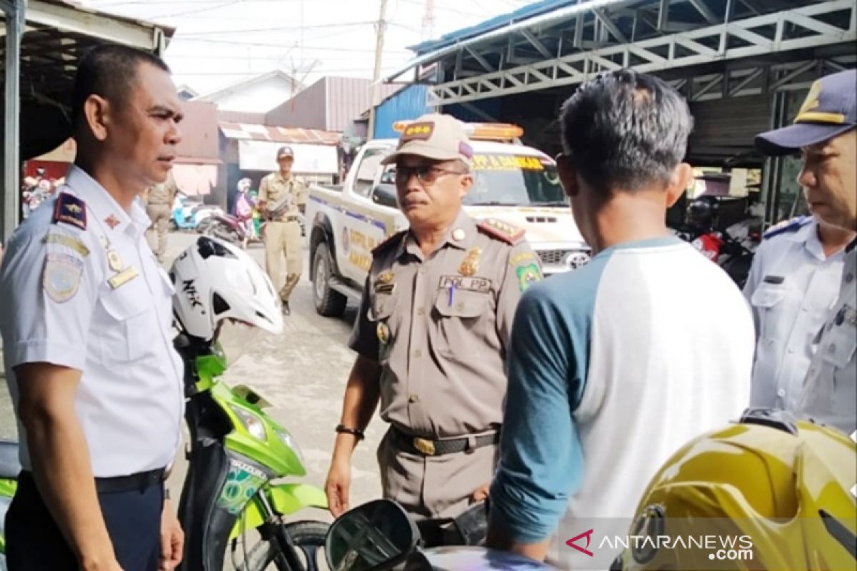 Pemkab Kapuas gencar tertibkan pasar dan bangunan liar jelang penilaian Adipura