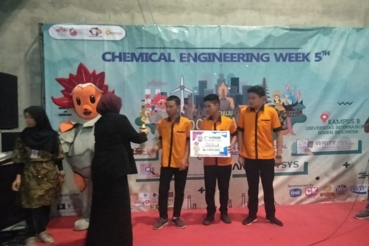 Tim listrik SMKN 1 Paringin juara LKTIN  2020