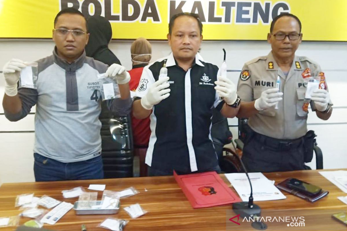 Polisi bongkar praktik kecantikan ilegal di Palangka Raya