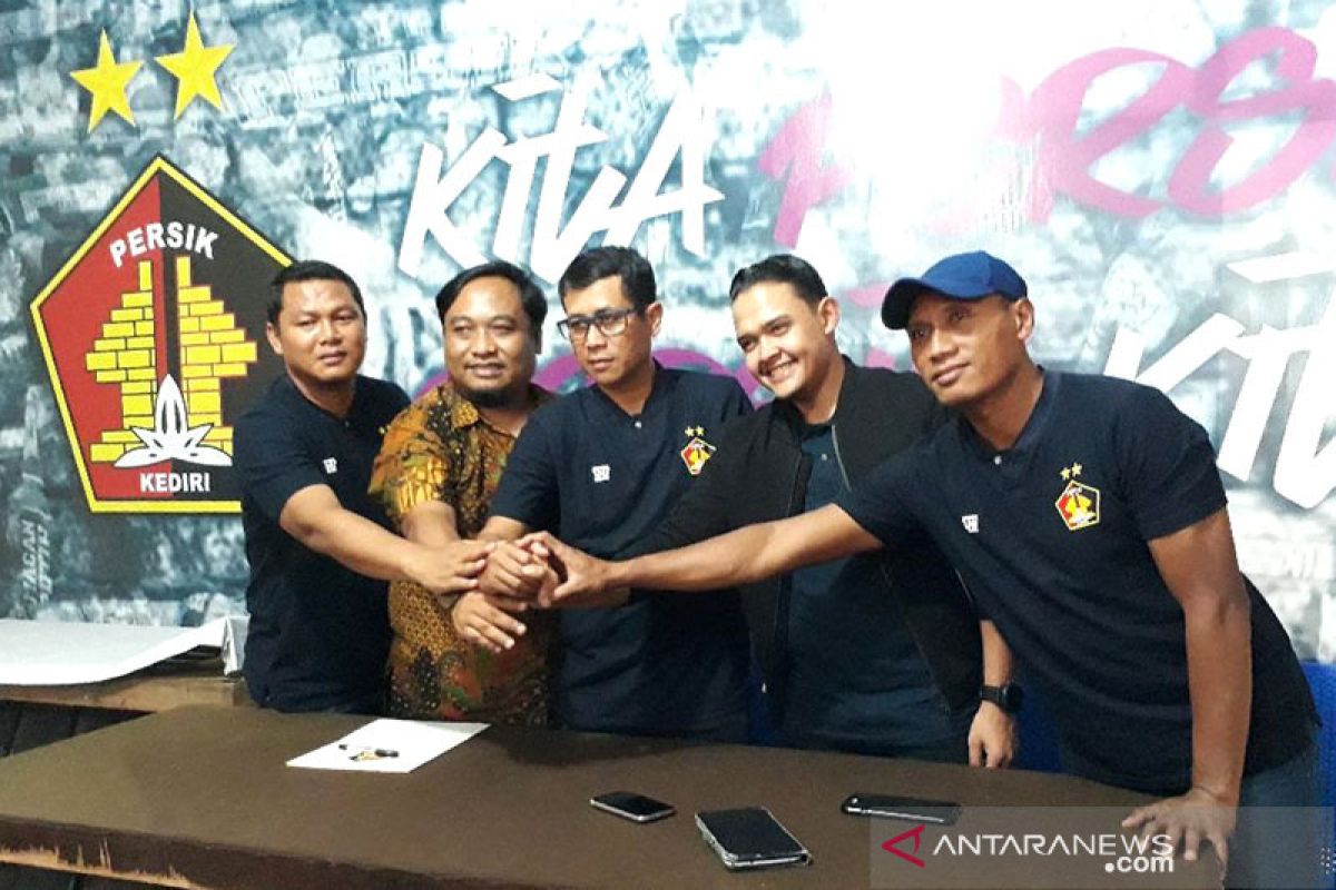 Tiga pemain asing Persik Kediri segera gabung