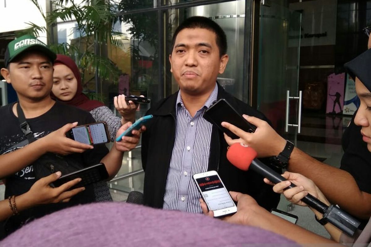 Pengungkap kasus OTT komisioner KPU dikembalikan ke Polri, WP KPK menyayangkan