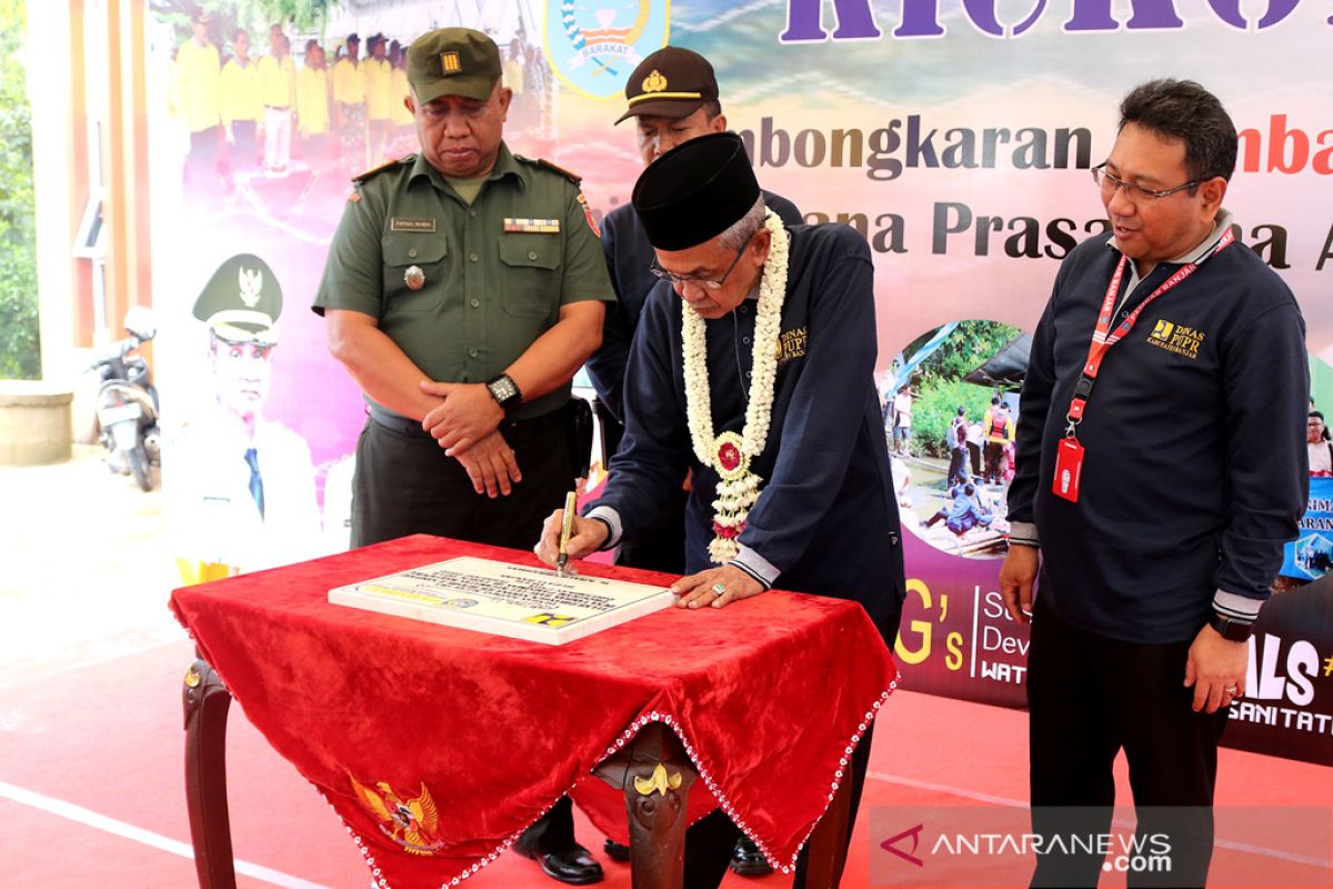 Bupati resmikan prasarana air minum Pamsimas