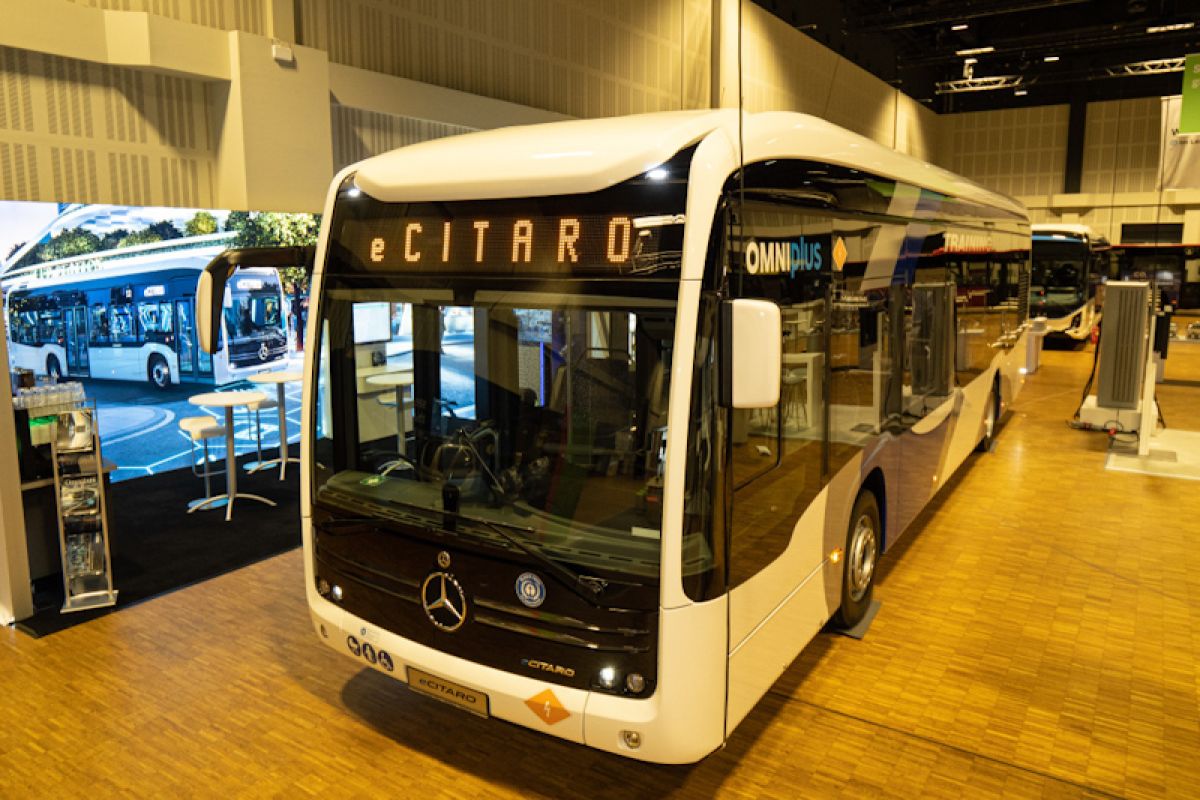 Daimler pamer bus listrik Mercedes-Benz eCitaro