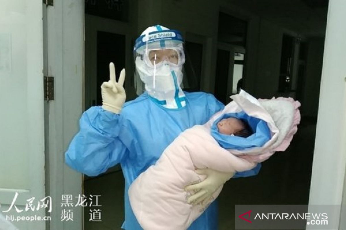 Perempuan  di China terinfeksi virus corona, dan melahirkan bayi sehat