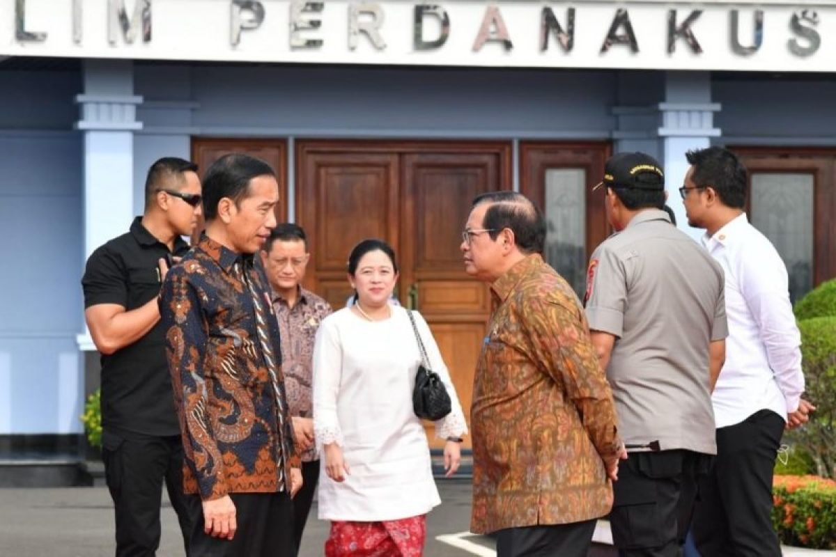 Presiden Joko Widodo ke Bengkulu resmikan Monumen Fatmawati Sukarno
