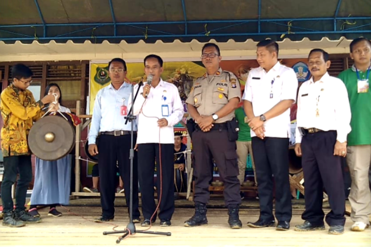 Penyelenggaraan festival seni dan budaya diharapkan beri manfaat bagi pelajar di Kapuas