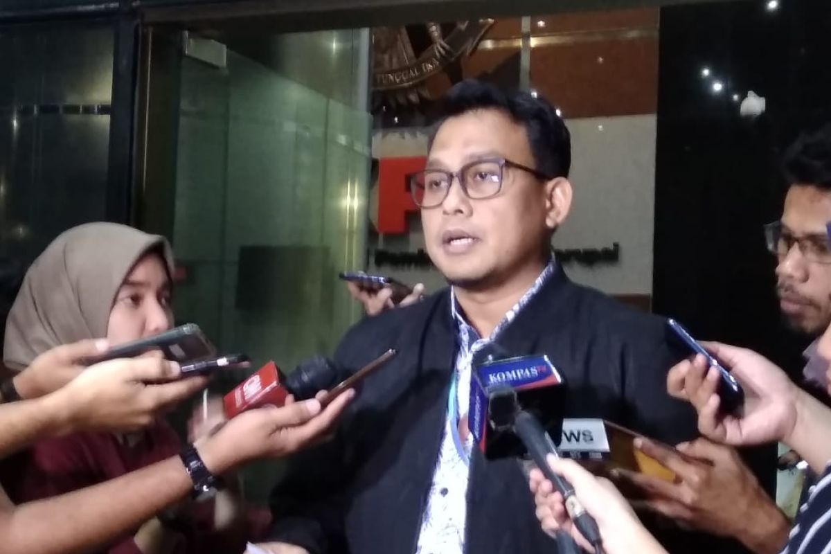 KPK panggil anggota DPR  Ahmad Rizki Sadig