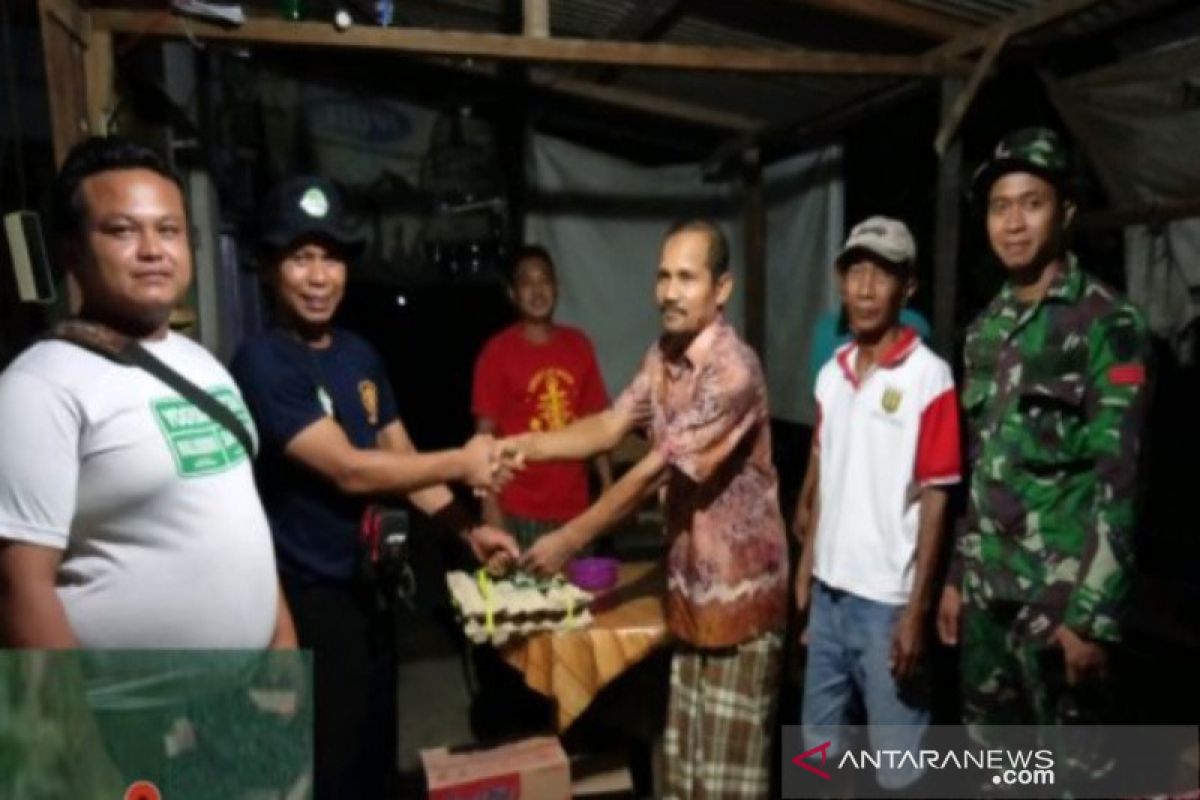 Korban banjir di Kabupaten Tabalong memperoleh bantuan PT Astra Agro Lestari