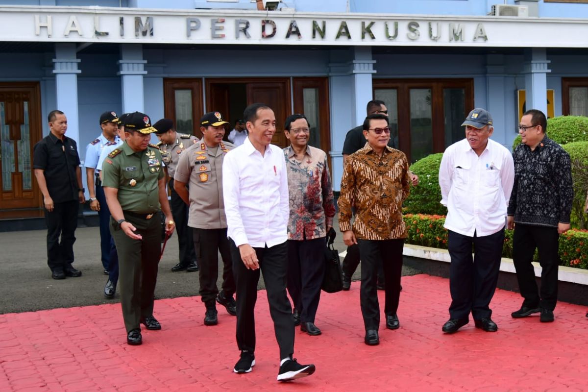 Presiden Jokowi resmikan TPA sampah regional Banjarbakula di Banjarbaru