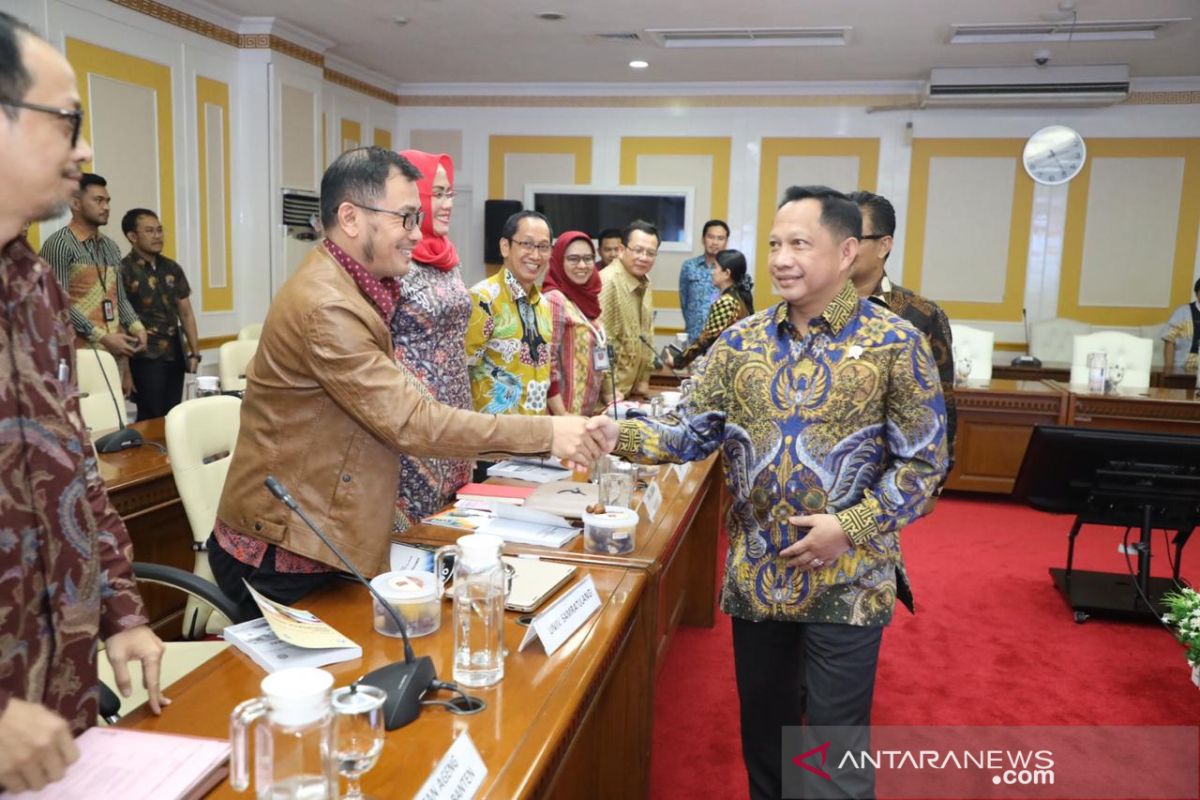 Mendagri undang sembilan universitas bahas evaluasi sistem Pilkada