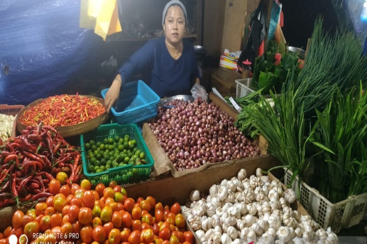 Persediaan stok menipis, harga bawang putih di Jayapura capai Rp 70.000/kg