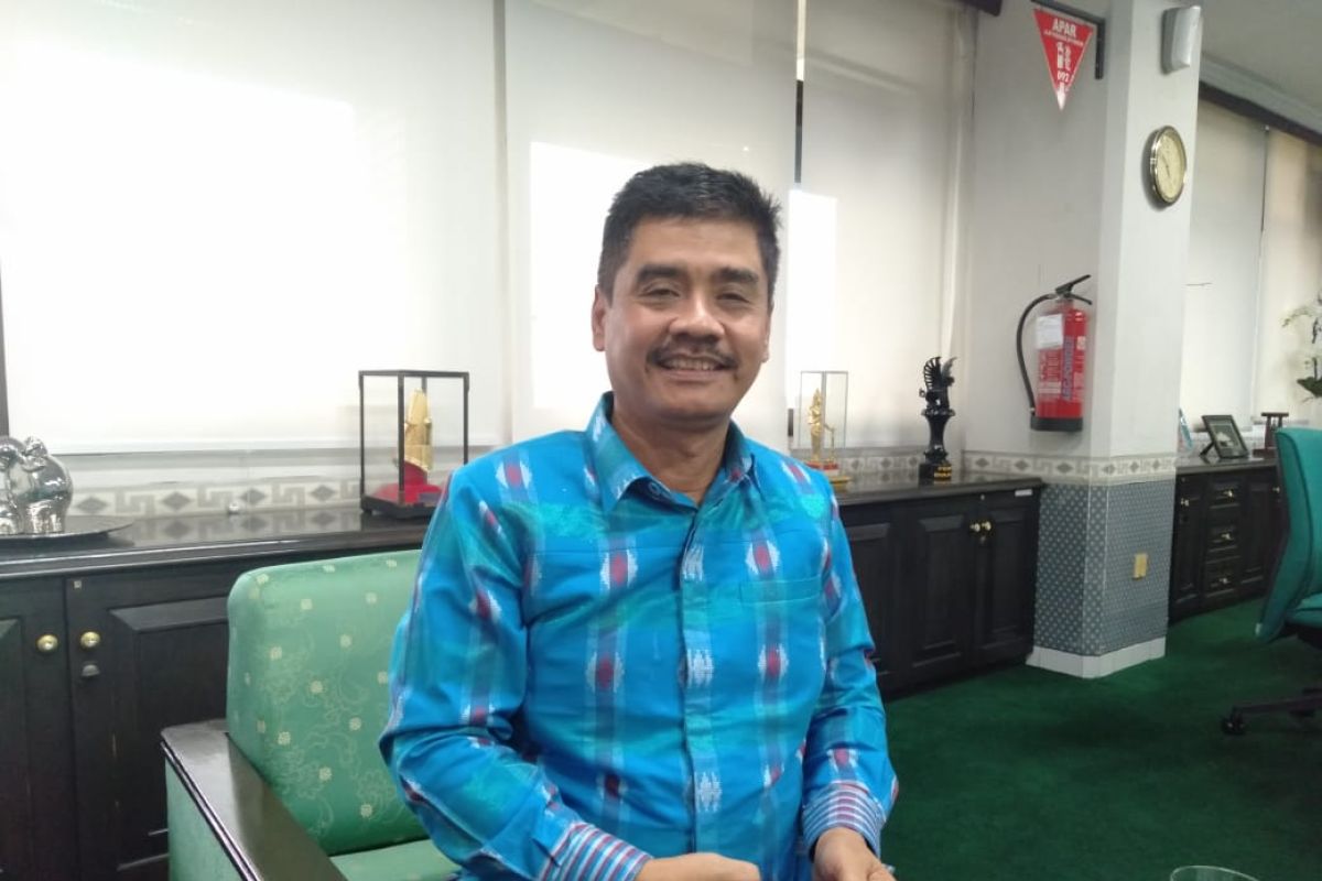 Dirut PDAM harus mundur dari jabatannya jika maju Pilkada Surabaya