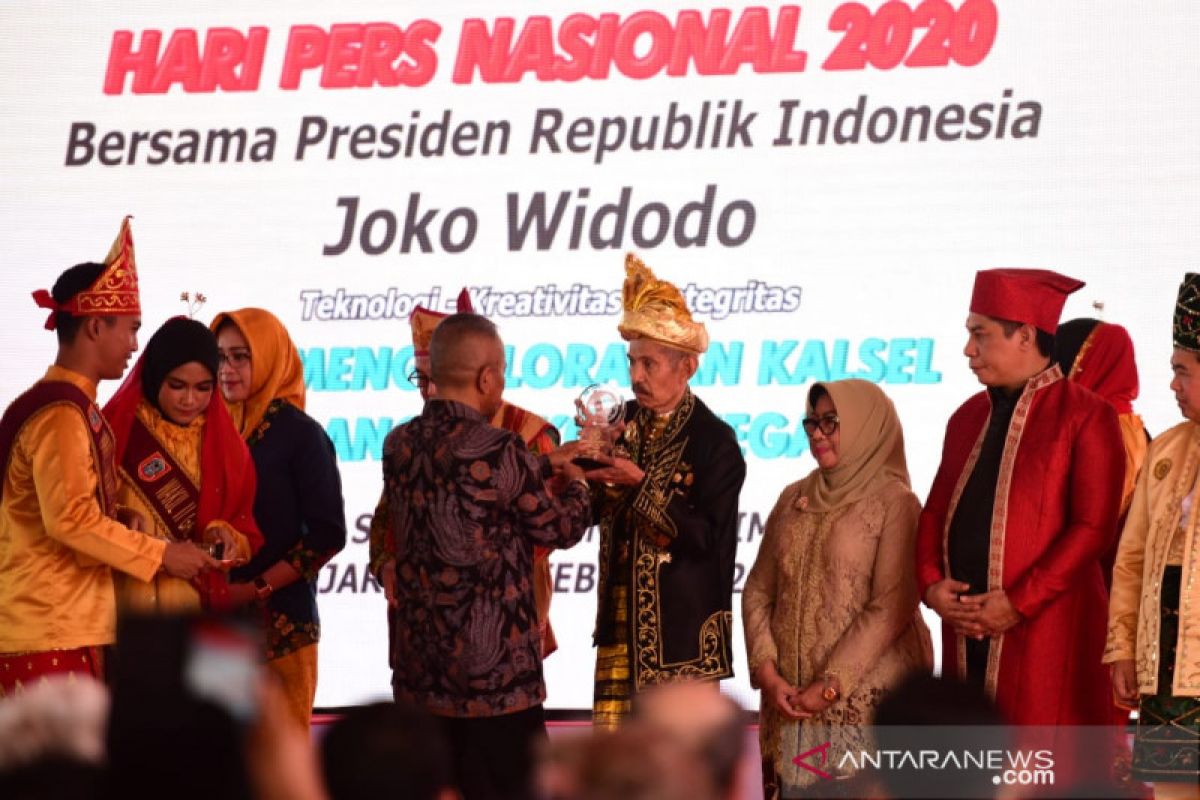 Usung Polima di pemerintahan, Wali  Kota AS Tamrin raih Anugerah Kebudayaan
