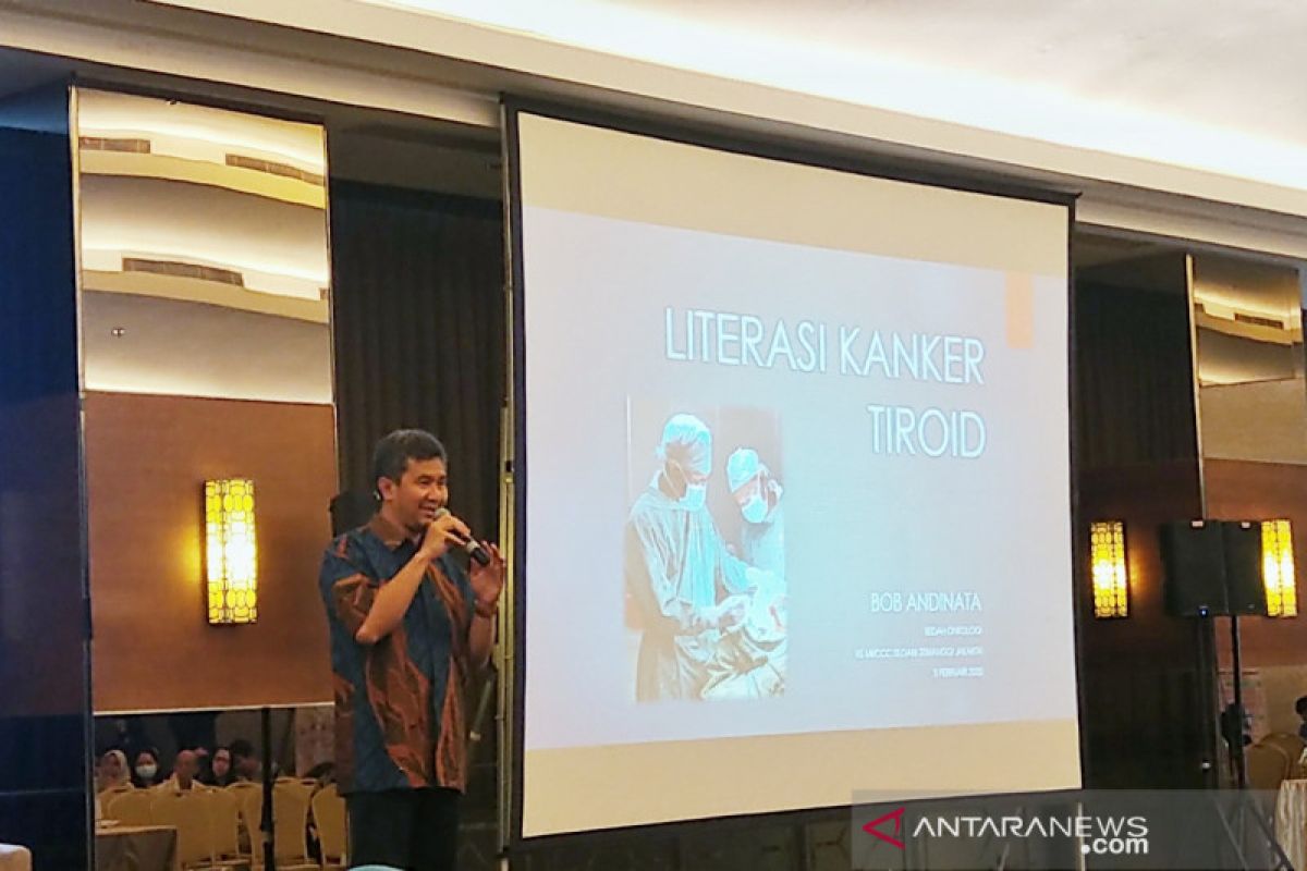 Kanker tiroid sering terjadi pada wanita karena bekerja lebih  berat