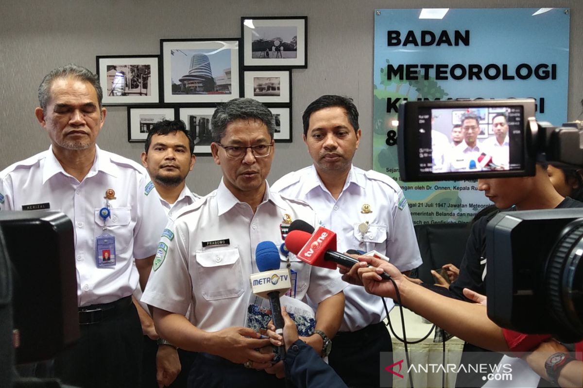 BMKG: Curah hujan di Jakarta mulai menurun namun tetap waspada banjir