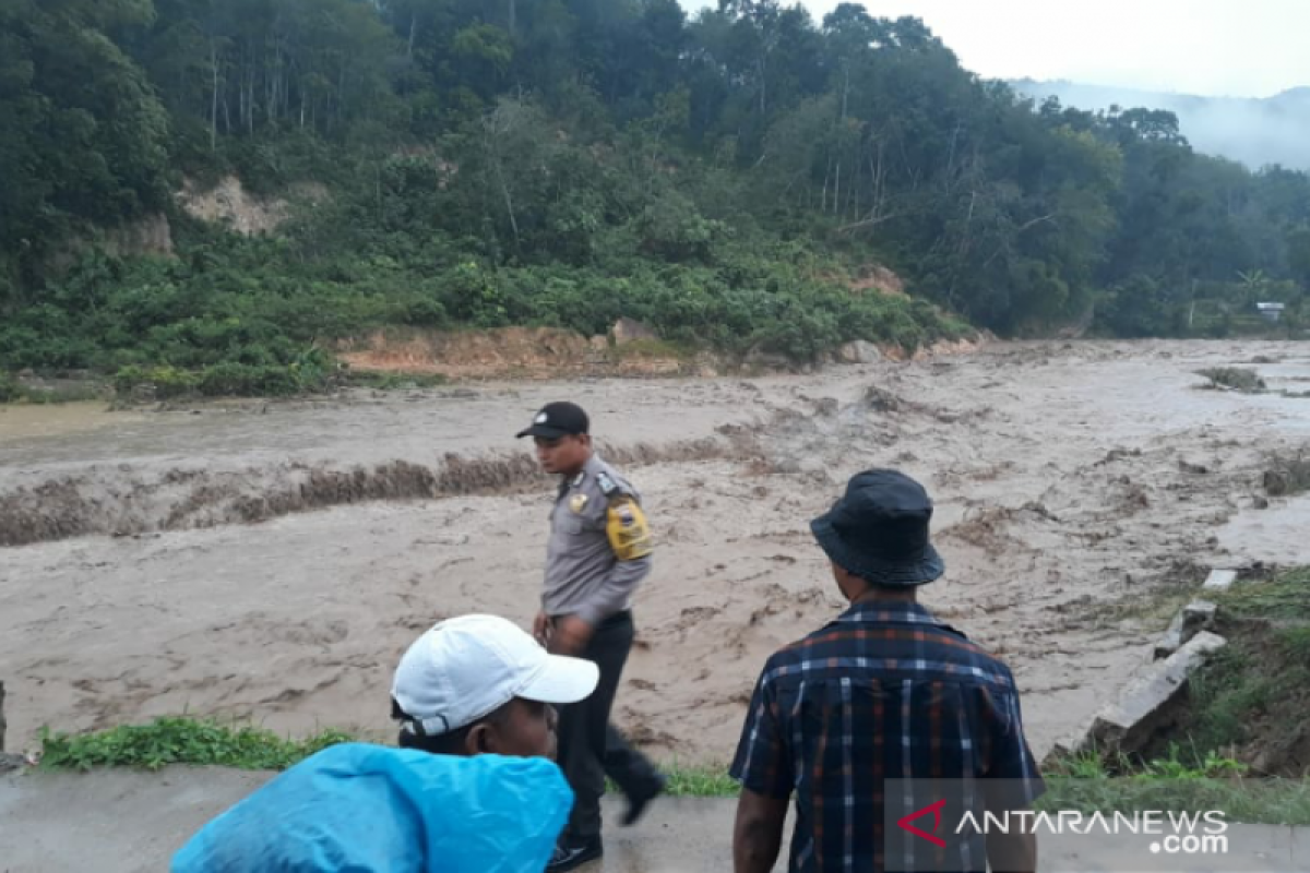 Banjir di Sijunjung, timbulkan kerugian materil