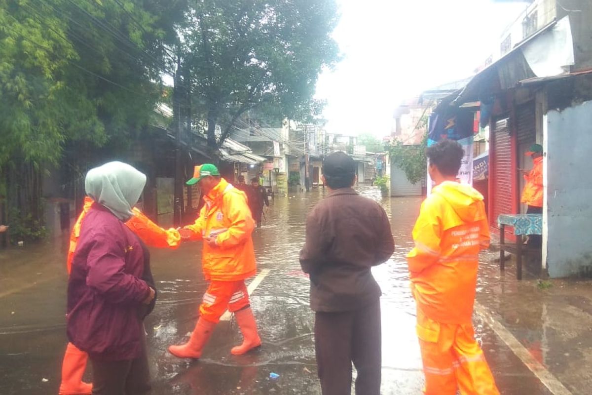 Banjir di kawasan Kemang Jakarta Selatan mulai surut