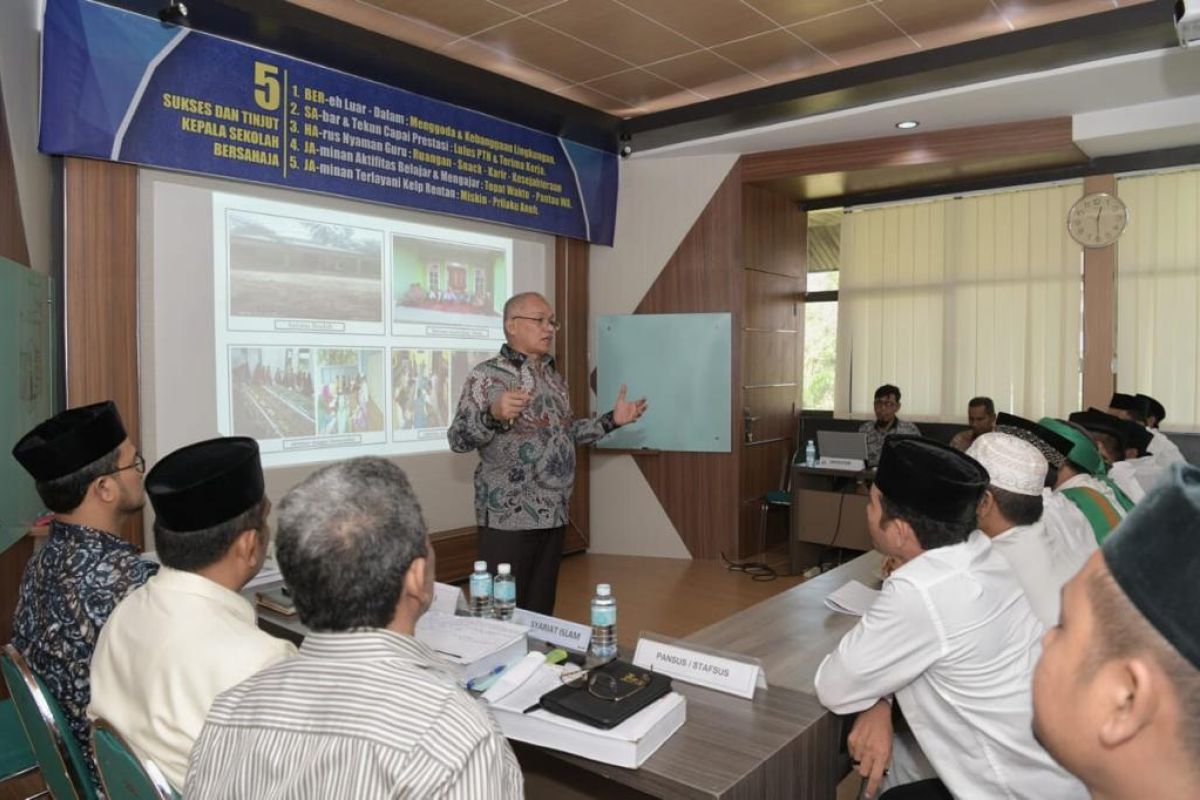 Sekda: Dai harus Jadi teladan masyarakat