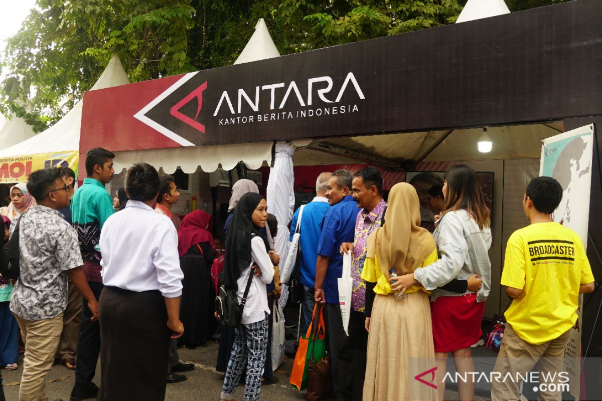 Booth ANTARA di pameran HPN diserbu peserta lomba presenter TV