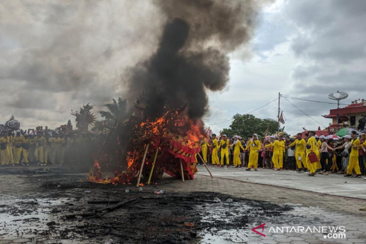 Perayaan Cap Go Meh Tahun 2020 di Pontianak berakhir