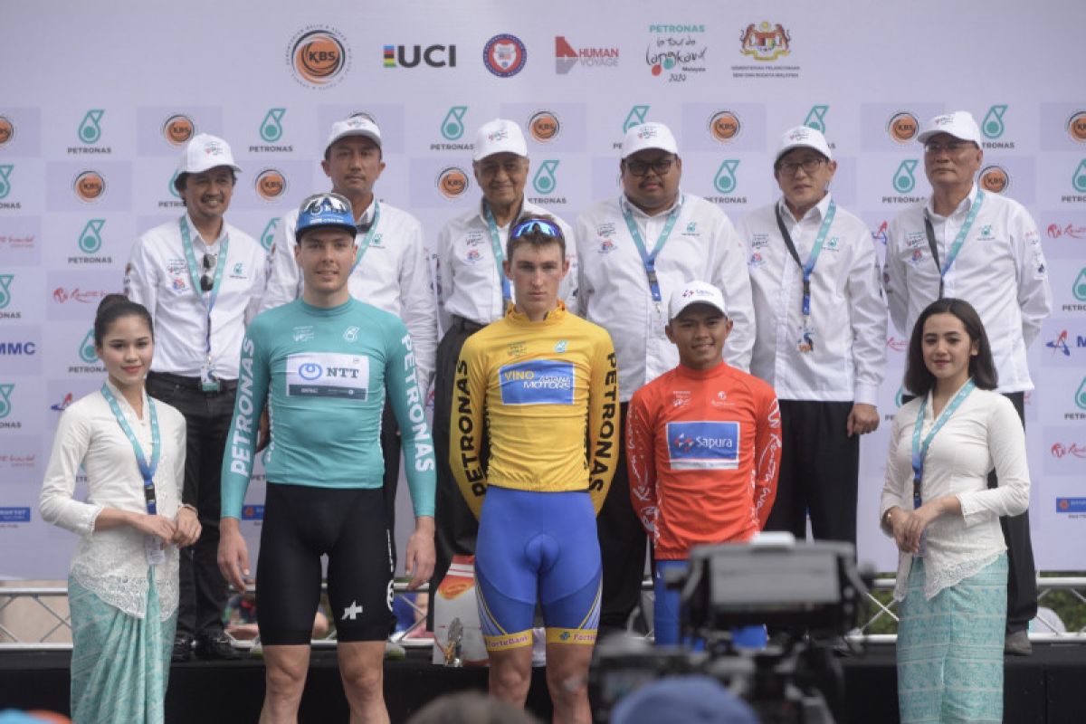 Fedorov belum lepaskan kaus kuning setelah tiga etape Tour de Langkawi